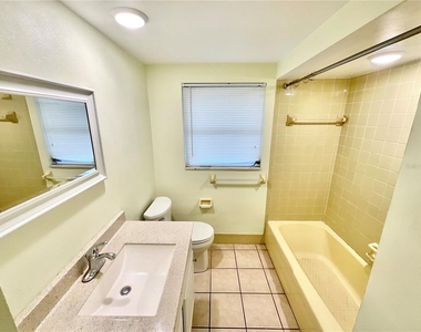 8034 Jasmine Boulevard - Photo Thumbnail 11
