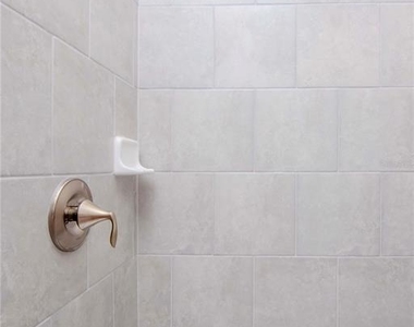 3210 Bryant Park Drive - Photo Thumbnail 18