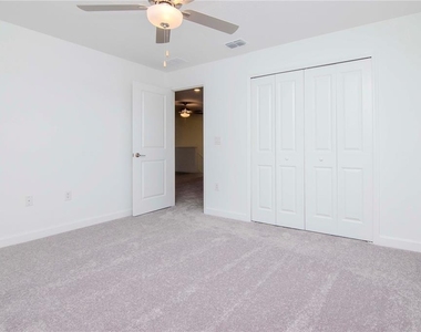 3210 Bryant Park Drive - Photo Thumbnail 33