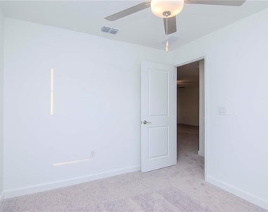3210 Bryant Park Drive - Photo Thumbnail 28