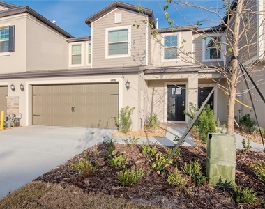 3210 Bryant Park Drive - Photo Thumbnail 2