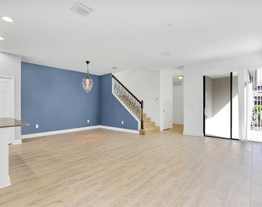 5808 Circa Fishhawk Boulevard - Photo Thumbnail 7