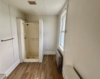 4067 Newburg Road - Photo Thumbnail 17