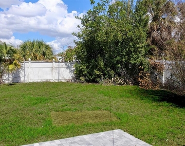 4211 W Bay View Avenue - Photo Thumbnail 18