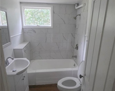 96 W Miner Street - Photo Thumbnail 4