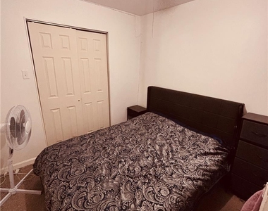 34 Penn Street S - Photo Thumbnail 9