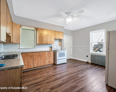 15 Wall Street - Photo Thumbnail 8