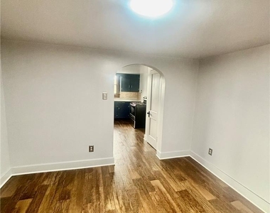 4630 Lehigh Drive - Photo Thumbnail 5