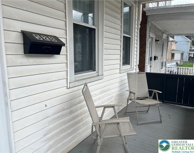 528 Centre Street - Photo Thumbnail 27