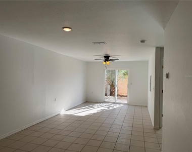 6340 Providence Circle - Photo Thumbnail 4