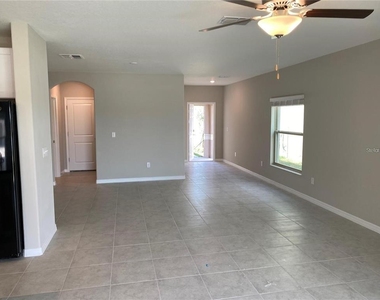 7038 Samuel Ivy Dr Drive - Photo Thumbnail 9