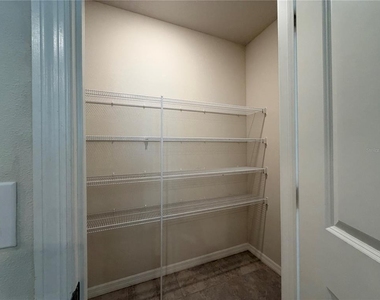 9643 Summers Cay Circle - Photo Thumbnail 14