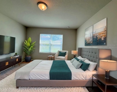 9643 Summers Cay Circle - Photo Thumbnail 8