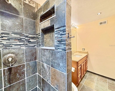 2661 Sabal Springs Circle - Photo Thumbnail 24