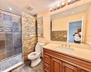 2661 Sabal Springs Circle - Photo Thumbnail 25