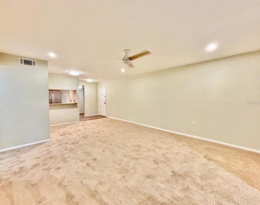 2661 Sabal Springs Circle - Photo Thumbnail 12