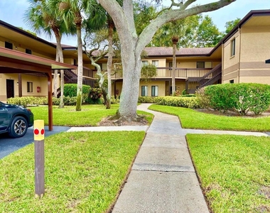 2661 Sabal Springs Circle - Photo Thumbnail 38