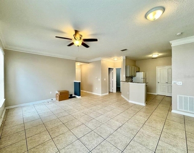 17942 Villa Creek Drive - Photo Thumbnail 4