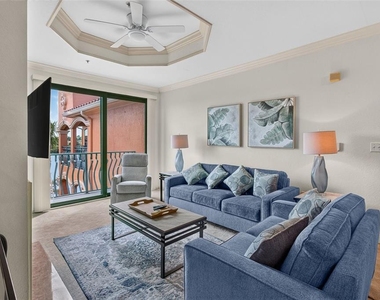 2717 Via Cipriani - Photo Thumbnail 2
