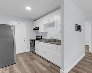 1701 E Nome Street - Photo Thumbnail 5