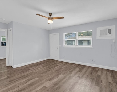 1701 E Nome Street - Photo Thumbnail 7