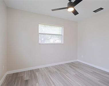 3730 75th Street N - Photo Thumbnail 24
