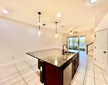 11674 Cambium Crown Drive - Photo Thumbnail 8