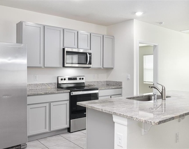 33692 Jasper Stone Drive - Photo Thumbnail 4