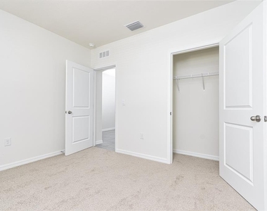 33692 Jasper Stone Drive - Photo Thumbnail 18