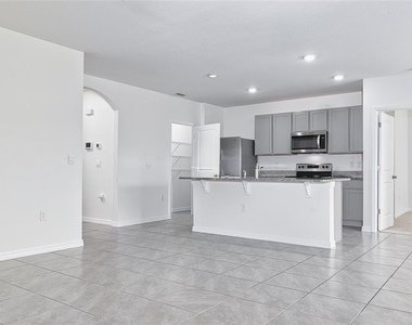 33692 Jasper Stone Drive - Photo Thumbnail 6