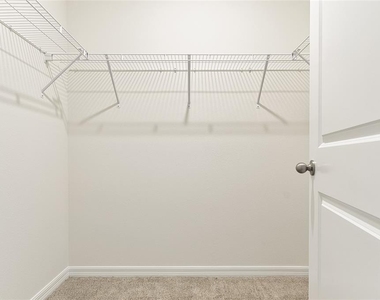 33692 Jasper Stone Drive - Photo Thumbnail 13