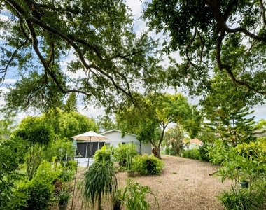 2840 W Shelton Avenue - Photo Thumbnail 19