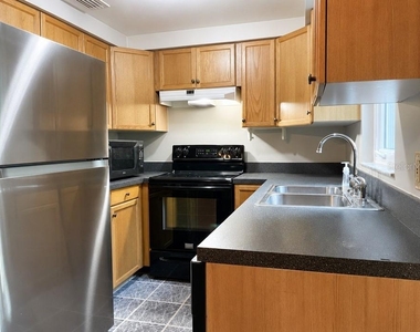 2840 W Shelton Avenue - Photo Thumbnail 4