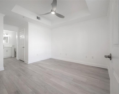 800 S Dakota Avenue - Photo Thumbnail 20