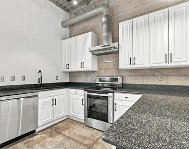 2509 W Azeele Street - Photo Thumbnail 10