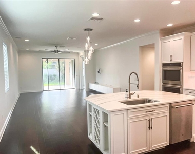 3847 Mellon Drive - Photo Thumbnail 5