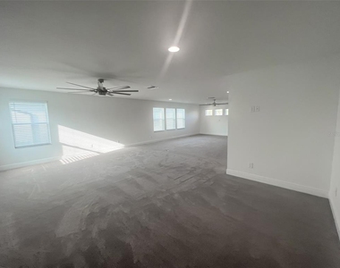 3847 Mellon Drive - Photo Thumbnail 9