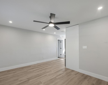 4318 S West Shore Boulevard - Photo Thumbnail 4