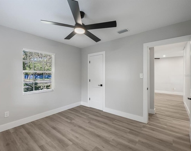 4318 S West Shore Boulevard - Photo Thumbnail 10