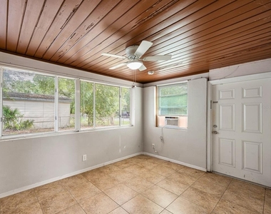 3301 W Louisiana Avenue - Photo Thumbnail 9