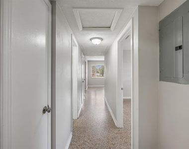 3301 W Louisiana Avenue - Photo Thumbnail 10