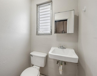 3301 W Louisiana Avenue - Photo Thumbnail 20