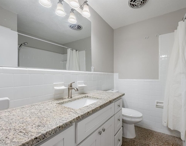 3301 W Louisiana Avenue - Photo Thumbnail 16