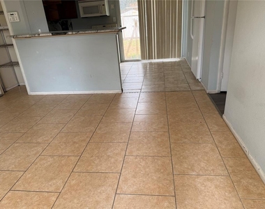 3801 Argon Drive - Photo Thumbnail 6