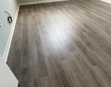 3801 Argon Drive - Photo Thumbnail 11