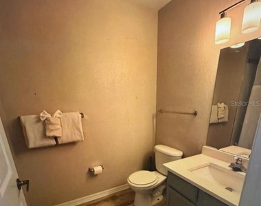 4560 Spigold Court - Photo Thumbnail 5