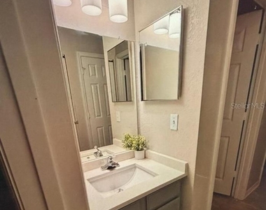 4560 Spigold Court - Photo Thumbnail 10