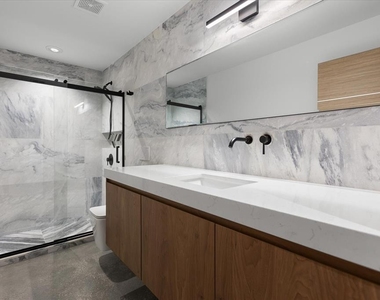 3807 S Semoran Boulevard - Photo Thumbnail 39