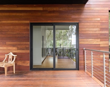 3807 S Semoran Boulevard - Photo Thumbnail 8