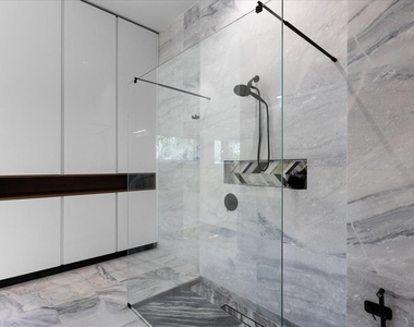 3807 S Semoran Boulevard - Photo Thumbnail 27